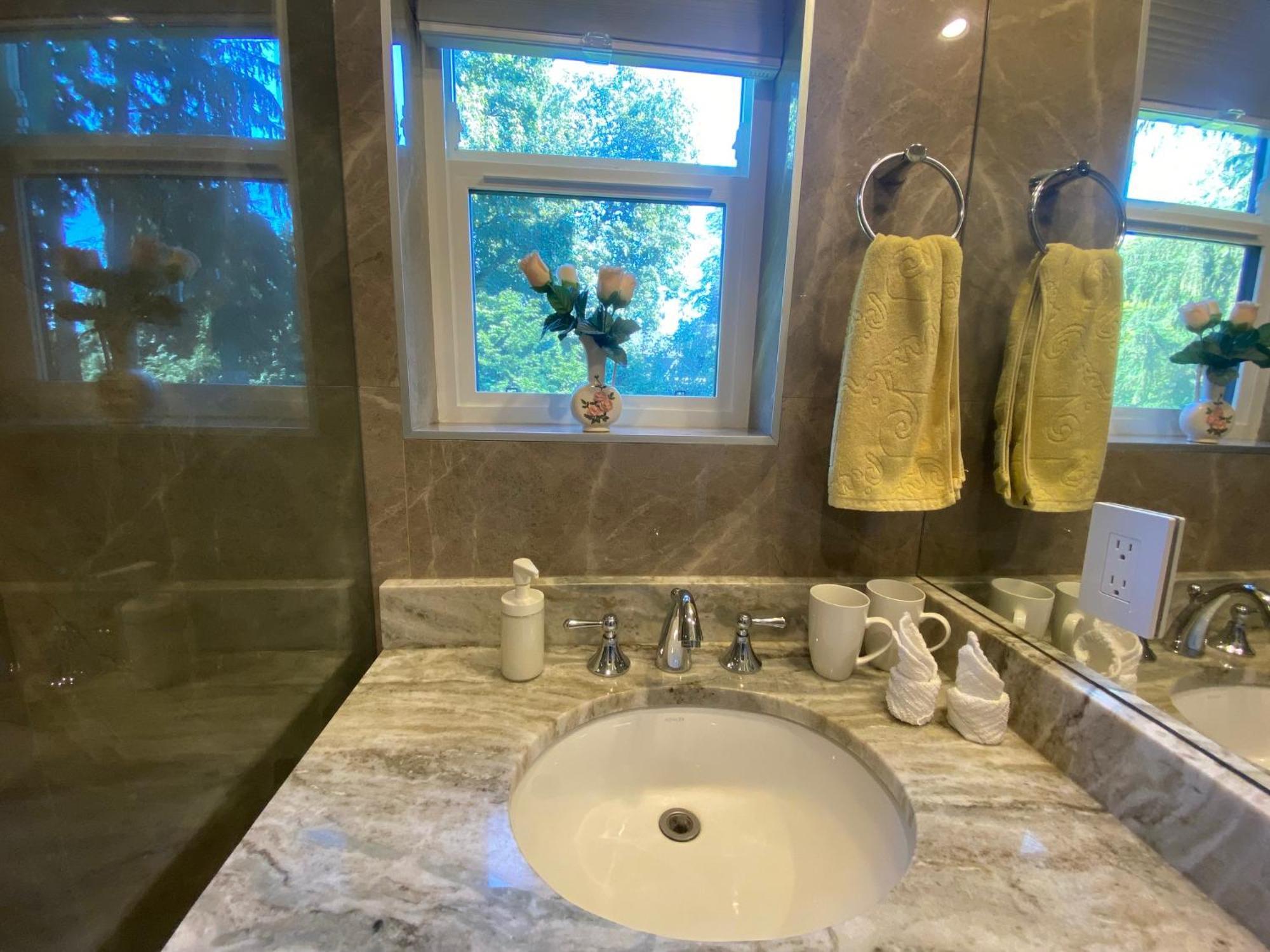 Shaughnessy Cozy Bedrooms Guest House Vancouver Exterior foto