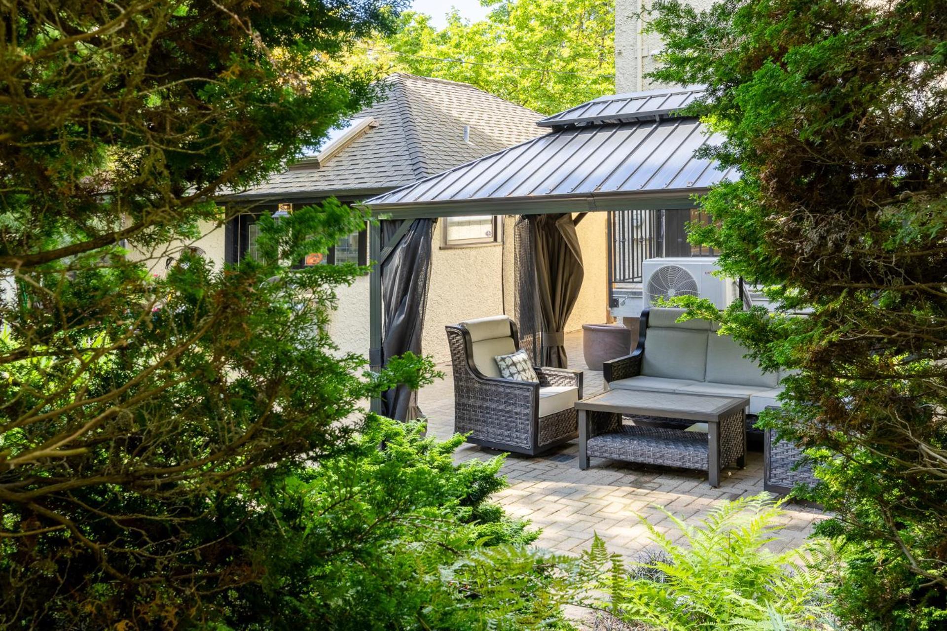 Shaughnessy Cozy Bedrooms Guest House Vancouver Exterior foto